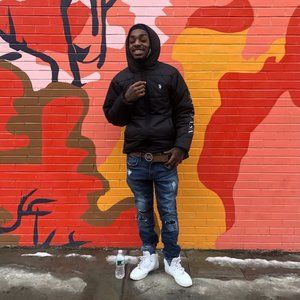 Meet your Posher, Malik